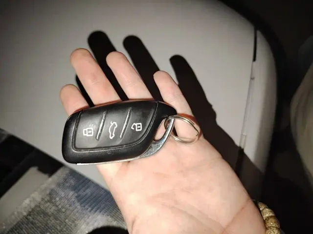 MG MG5 2023 180DVVT Manual Trend Edition — Фото автомобиля 10