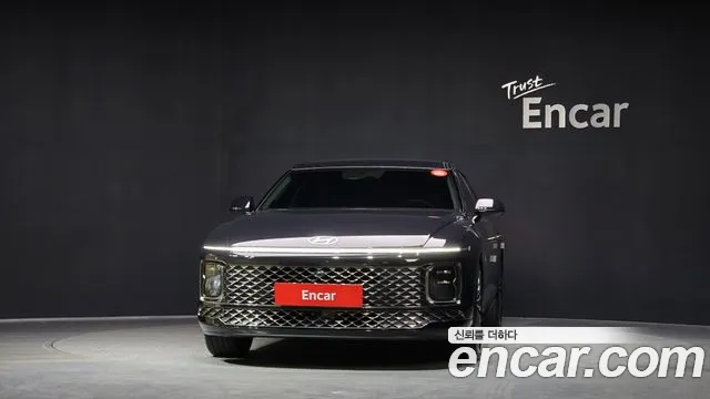Hyundai Grandeur Grandeur (GN7) 2.5 Бензин 2WD — Фото автомобиля 3