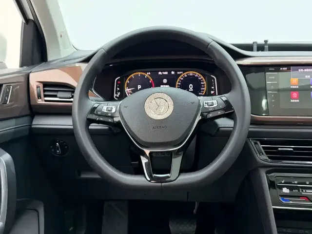 Volkswagen Tharu — Фото автомобиля 14