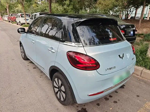 Wuling Bingo — Фото автомобиля 4