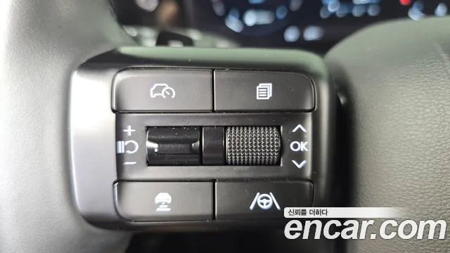 Hyundai Santafe Santa Fe (MX5) Бензин 2.5T 4WD — Фото автомобиля 29