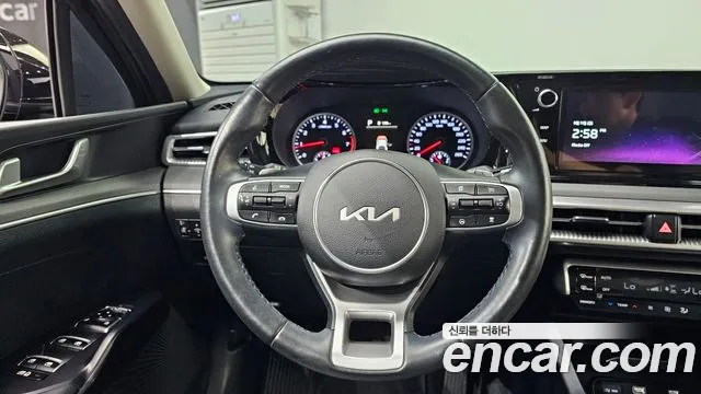 Kia K5 Generation 3 — Фото автомобиля 19