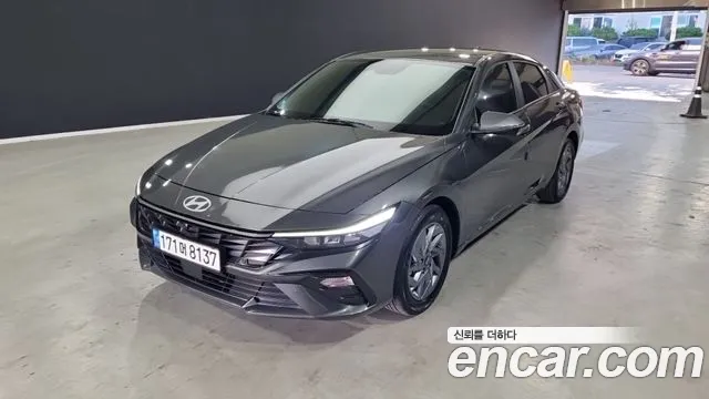 Hyundai Avante CN7 — Фото автомобиля 2