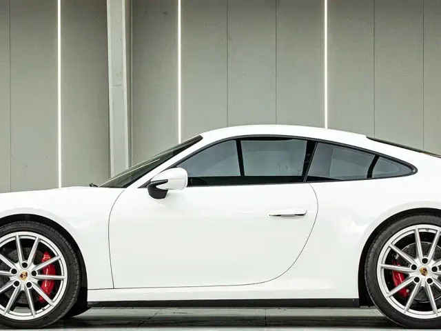 Porsche 911 — Фото автомобиля 18