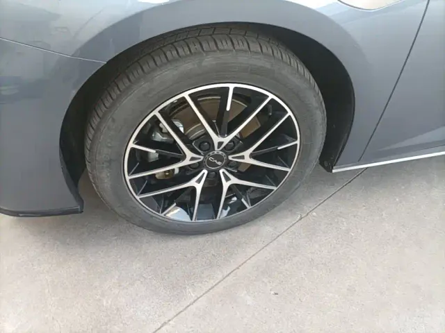BYD Seal — Фото автомобиля 22
