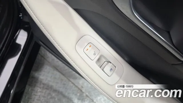 Hyundai Sonata — Фото автомобиля 19