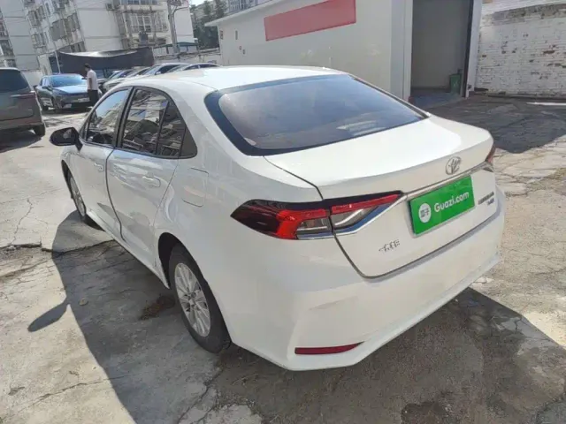 Toyota Corolla — Фото автомобиля 4