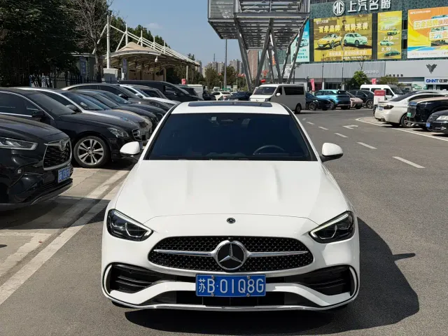 Mercedes-Benz C-Class — Фото автомобиля 2