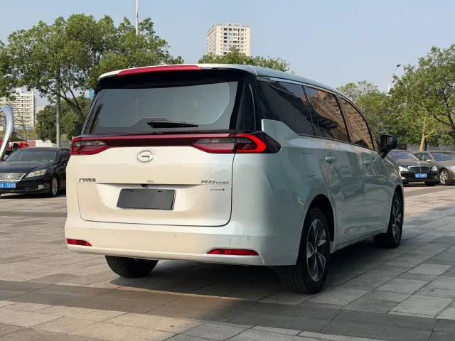 GAC Trumpchi M6 — Фото автомобиля 7