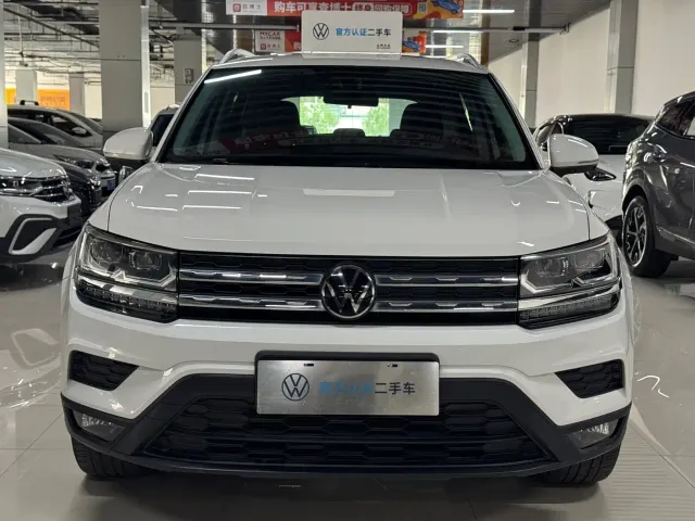 Volkswagen Tharu — Фото автомобиля 2