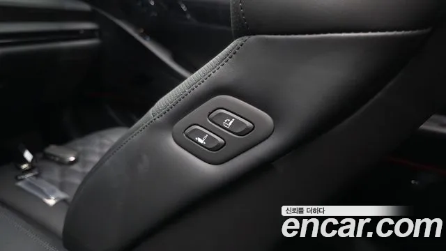 Genesis G80 RG3 — Фото автомобиля 30