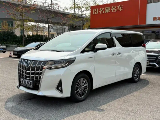Фотография автомобиля — Toyota Alphard