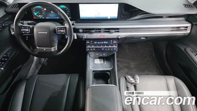 Hyundai Grandeur Grandeur (GN7) 2.5 Бензин 2WD — Фото автомобиля 4