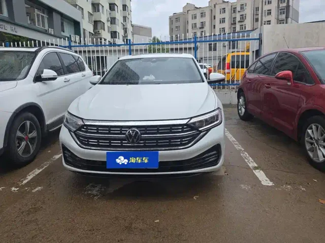 Volkswagen Sagitar — Фото автомобиля 2