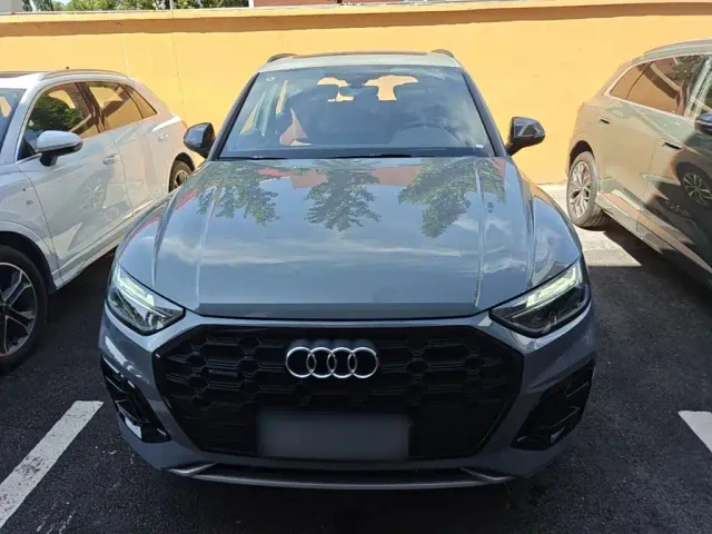 Audi Q5L — Фото автомобиля 2