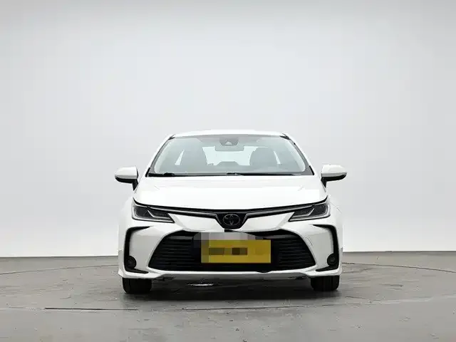 Toyota Corolla — Фото автомобиля 2