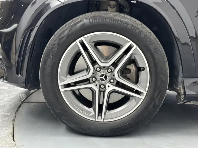 Mercedes-Benz GLE-Class — Фото автомобиля 25