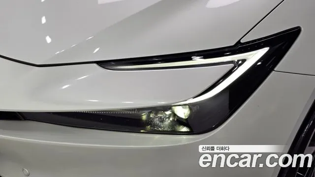 Toyota Prius — Фото автомобиля 21
