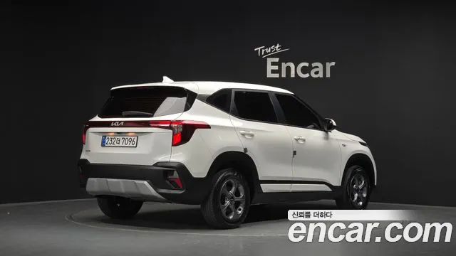 Kia Seltos New — Фото автомобиля 2