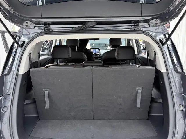 Chevrolet Orlando — Фото автомобиля 20