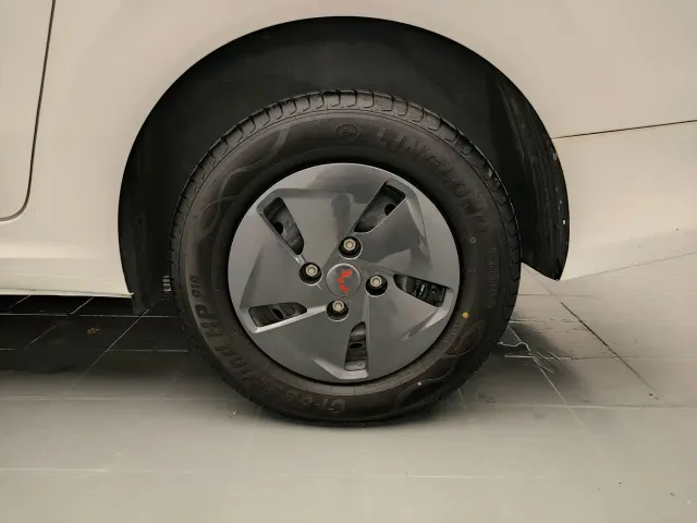 Wuling Hongguang — Фото автомобиля 17