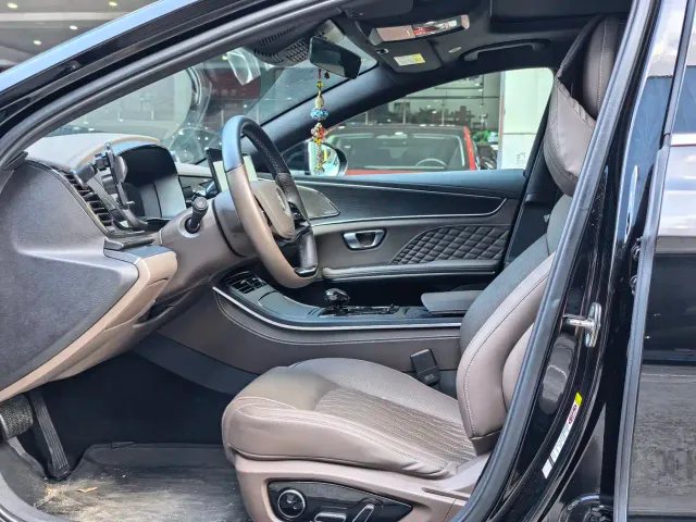 BYD Han — Фото автомобиля 5