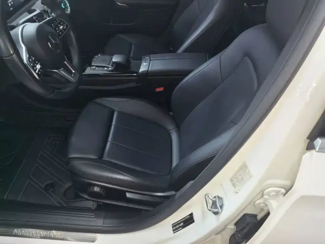 Mercedes-Benz A-Class — Фото автомобиля 14