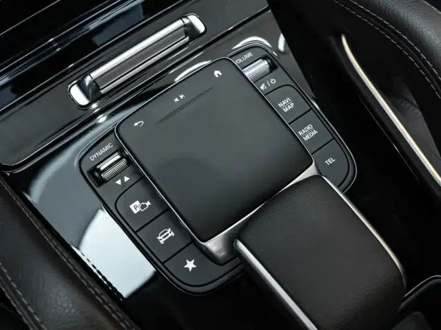 Mercedes-Benz GLE-Class — Фото автомобиля 20