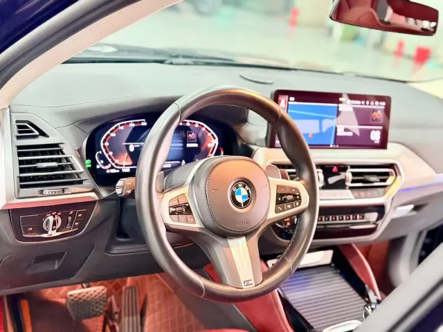 BMW X4 — Фото автомобиля 4