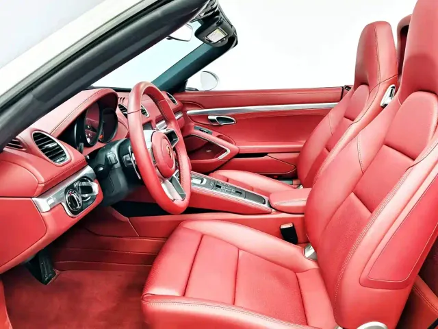 Porsche 718 — Фото автомобиля 13