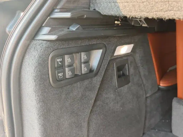 BMW X7 — Фото автомобиля 21