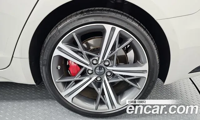 Genesis G70 New — Фото автомобиля 6