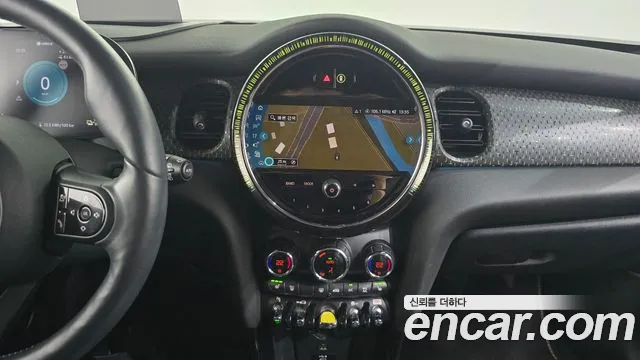 MINI Cooper Cooper Electric — Фото автомобиля 13