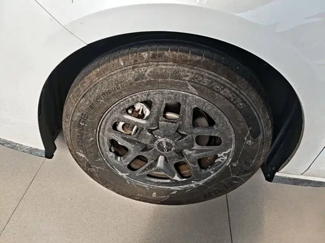 BYD Seal 05 DM-i — Фото автомобиля 22