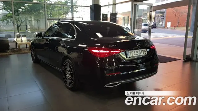 Mercedes-Benz C-Class — Фото автомобиля 2