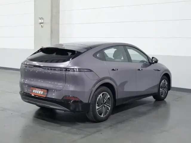 Xpeng G6 — Фото автомобиля 2