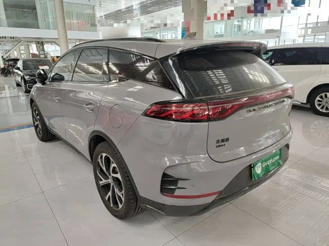 BYD Tang — Фото автомобиля 4