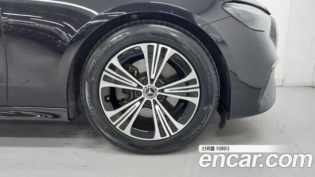 Mercedes-Benz E-Class W214 — Фото автомобиля 5