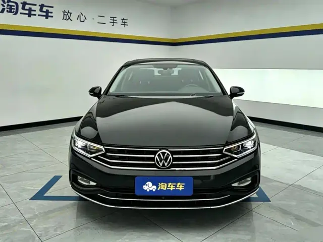 Volkswagen Magotan — Фото автомобиля 2