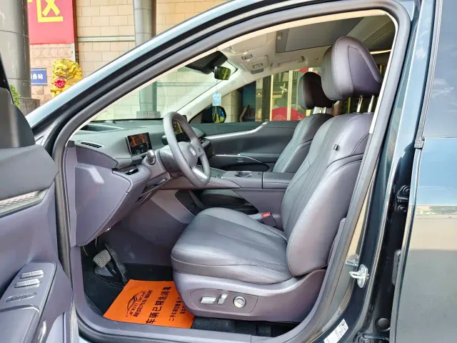 Buick Zhijing E7 — Фото автомобиля 22