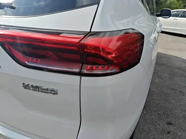 Haval H6 — Фото автомобиля 7