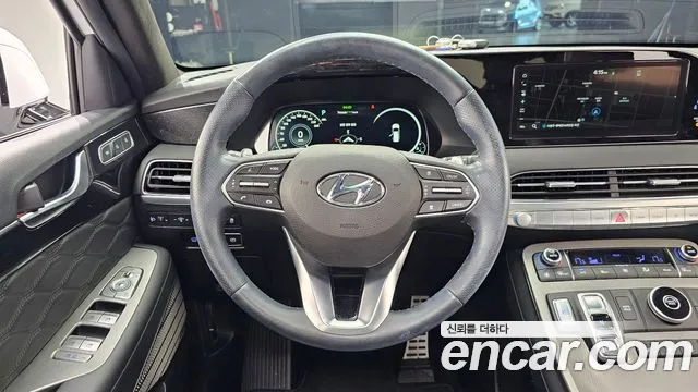 Hyundai Palisade Palisade Дизель 2.2 2WD — Фото автомобиля 12