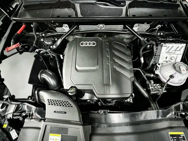 Audi Q5L — Фото автомобиля 16