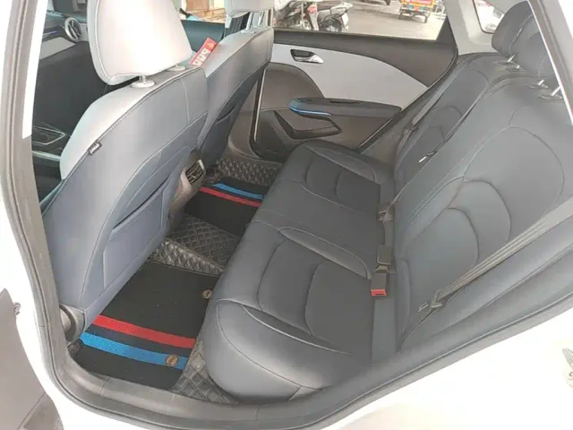 Chevrolet Monza — Фото автомобиля 16