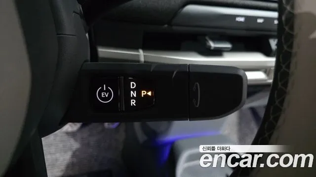 Kia EV3 — Фото автомобиля 12