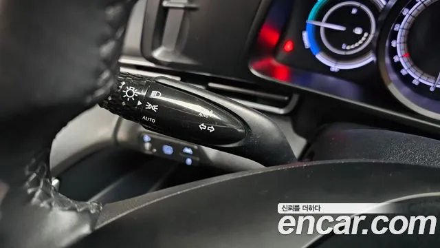 Hyundai Avante CN7 — Фото автомобиля 29