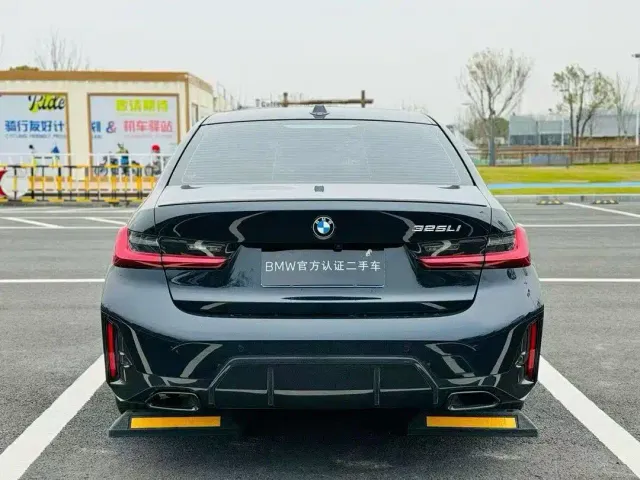 BMW 3 Series — Фото автомобиля 8