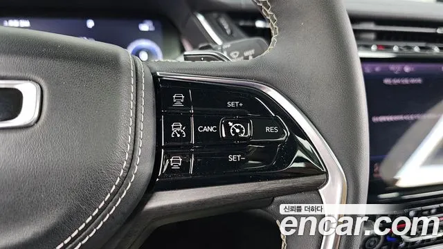 Jeep Cherokee Grand Cherokee(WL) 3.6 Overland — Фото автомобиля 26