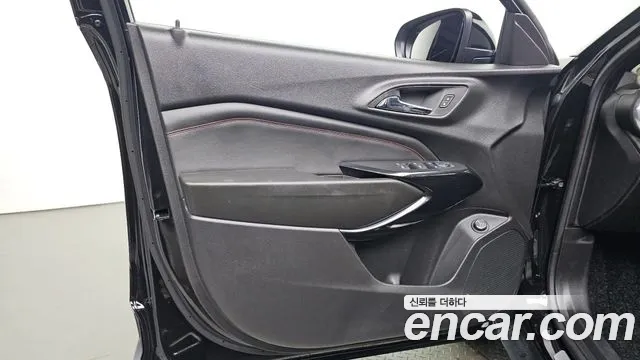 ChevroletGMDaewoo Trax Trax Кроссовер — Фото автомобиля 22