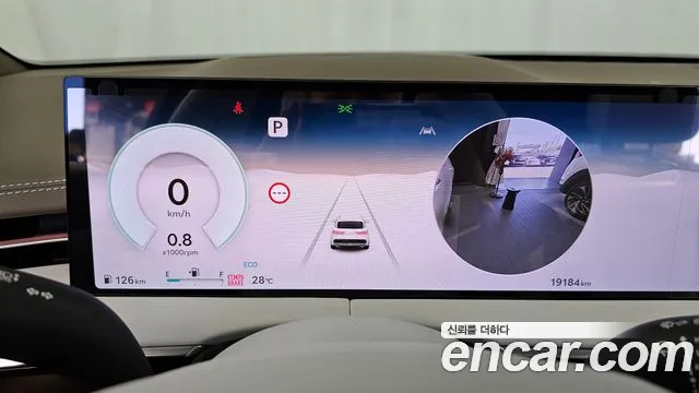 Genesis GV70 — Фото автомобиля 11